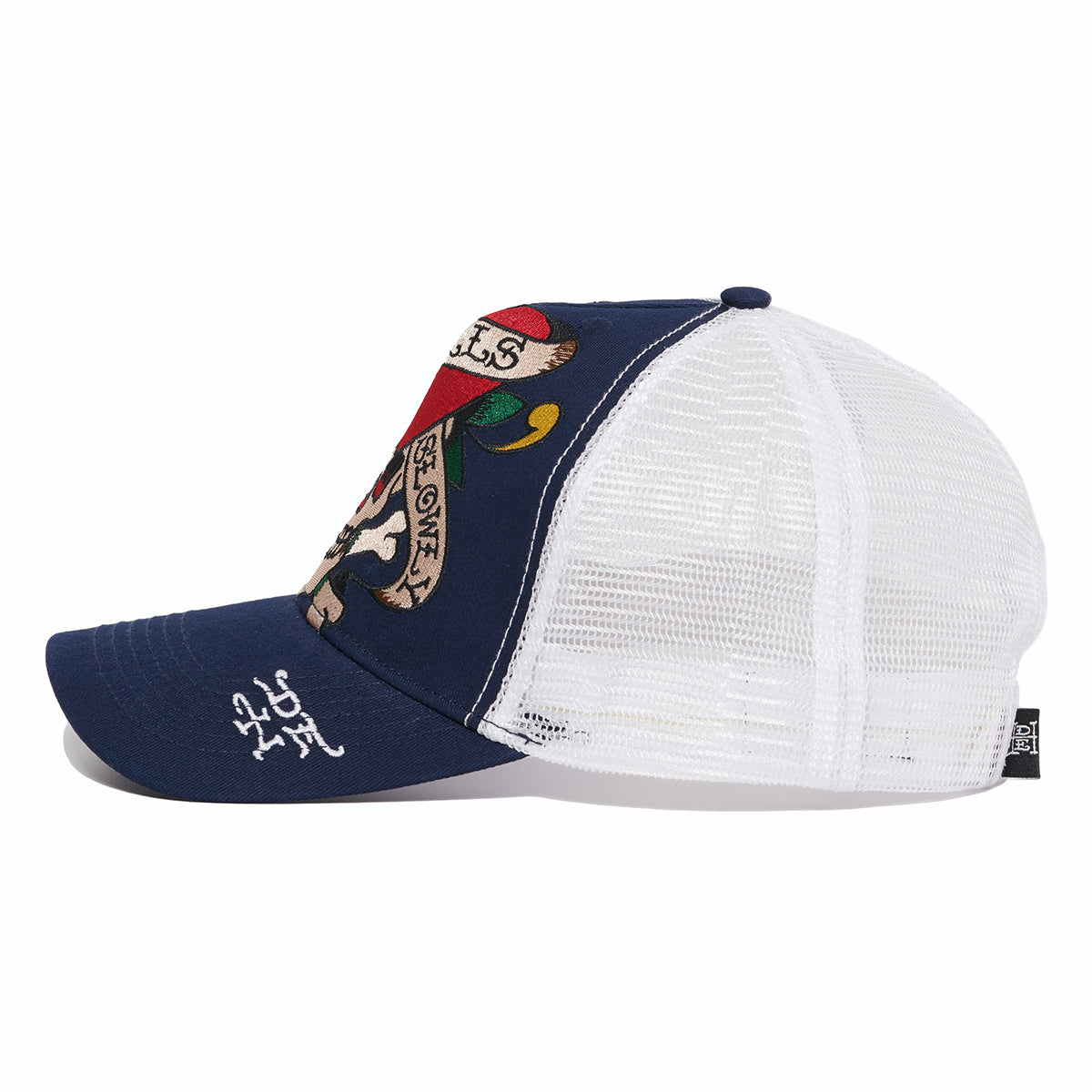 Heart Skull Trucker Hat
